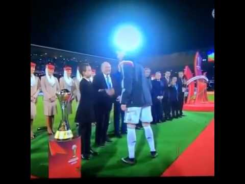 بالفيديو كريستيانو رونالدو يتجاهل ابن ملك المغرب في كأس العالم للأندية 2014