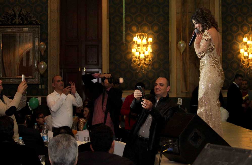 صور حفلة جنات في ليلة رأس السنة 2015 في القاهرة