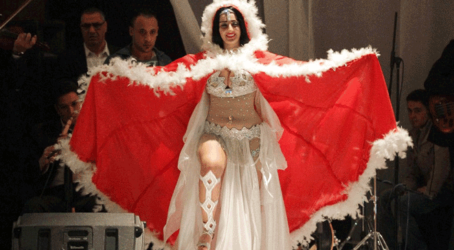صور بدلة رقص دينا في ليلة راس السنة 2015 , صور بدلة رقص صافيناز في ليلة راس السنة 2015