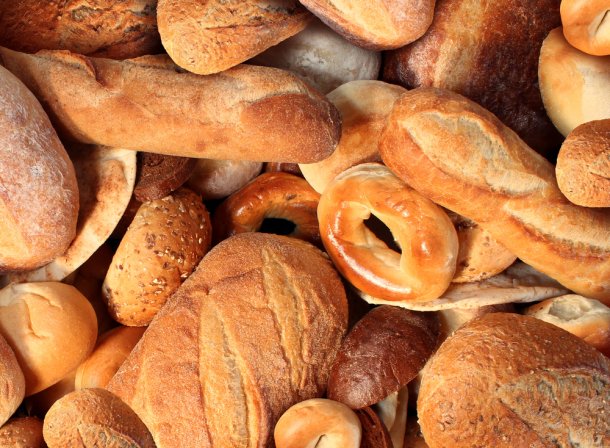 زيادة متوقعة على الخبز بسبب عاصفة هدى 2015