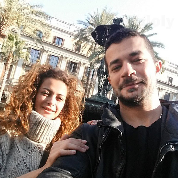 صور داليا مصطفى مع زوجها في أسبانيا 2015