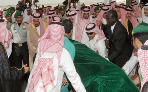 صور صلاة الجنازة على الملك عبدالله بن عبدالعزيز ال سعود اليوم 23-1-2015