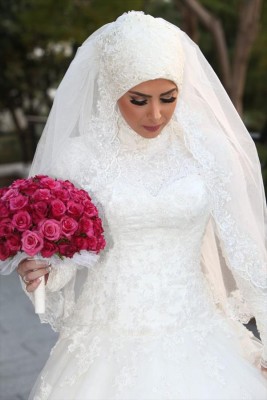 صور فساتين زفاف للمحجبات 2015 , تصاميم وموديلات فساتين الزفاف للمحجبات 2015