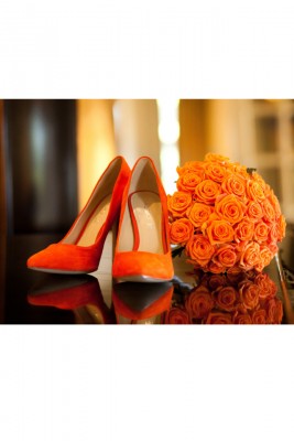 صور احذية عرايس ملونة 2015 , صور أحذية زفاف للعروس اخر شياكة 2015