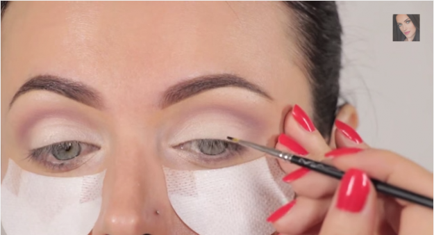 بالفيديو أسهل طريقة لعمل مكياج العيون 2015 تعرفي عليها