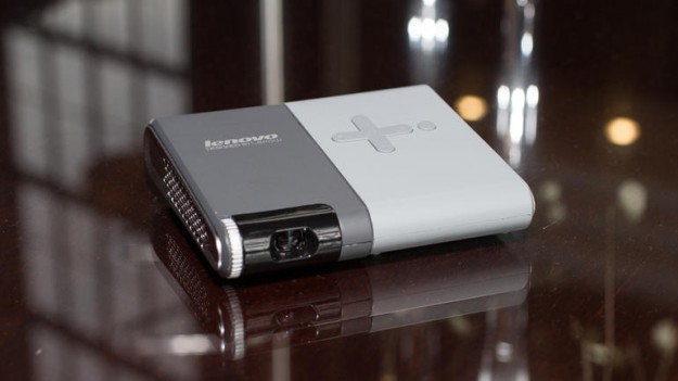 صور مواصفات سعر بروجكتور Lenovo Pocket Projector الجديد 2015