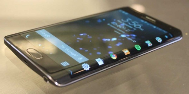 بالصور أبرز 5 هواتف ذكية بشاشة منحنية 2015