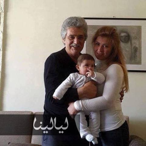 صور عباس النوري مع زوجته عنود الخالد وحفيدهم تاج الشام 2015
