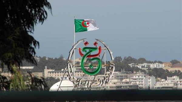 قناة مجانية تنقل مباريات المنتخب الجزائري في أمم أفريقيا 2017