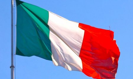 صور علم ايطاليا 2017/2018