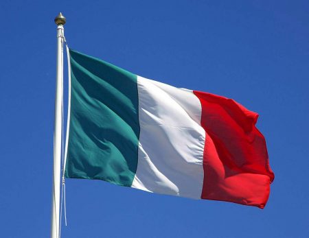 صور علم ايطاليا 2017/2018