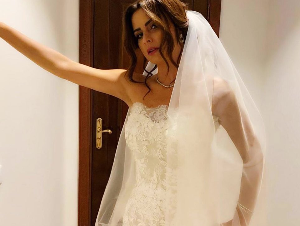 صور فستان زفاف نور اللبنانية في مسلسل البرنس 2020