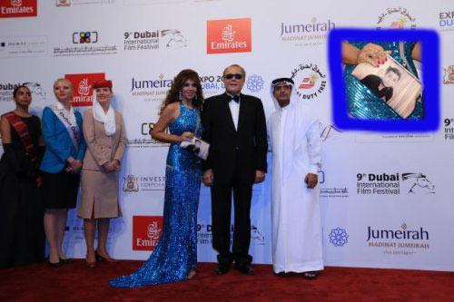 بالصور زوجة محمود عبد العزيز تحمل حقيبة يد مثيرة للجدل - صور بوسي شلبي في مهرجان دبي السينمائي الدولي 2013