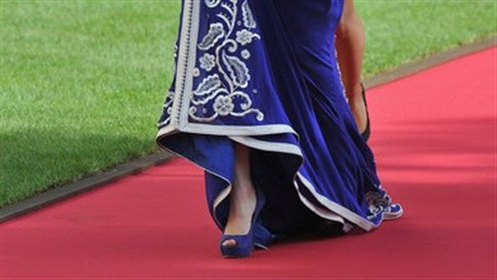بالصور شاهد فستان الأميرة اللالا سلمى 2012 - صور الاميرة الأميرة اللالا سلمى بقفطان خلاب 2012