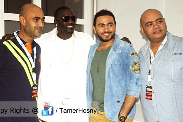 صور Akon و تامر حسني في أبو ظبي 2012 - بالصور Akon ينشر صورة تجمعه بتامر حسني في أبو ظبي