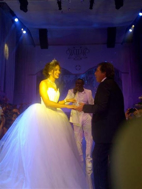 بالصور زفاف أسطوري للمذيعة لجين عضاضة يكلف ١٠ ملايين دولار