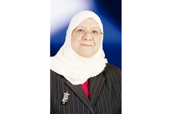 السيرة الذاتية لدكتورة معصومة مبارك - من هي معصومة مبارك