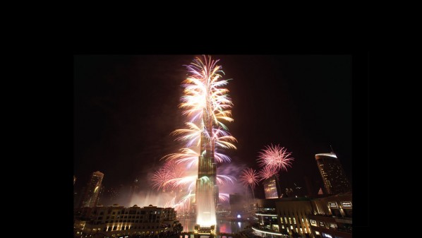 بث مباشر لاحتفالات رأس السنة من برج خليفة على اليوتيوب 2013 - مشاهدة احتفالات راس السنة من دبي مباشر 2013 - بث مباشر لاحتفال راس السنة برج خليف?