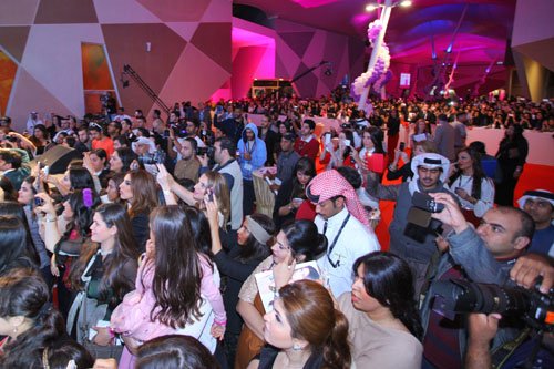 Kim Kardashian Opens Millions of Milkshakes Store in Bahrain 2013