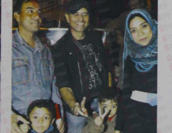 صور ممدوح عبدالعليم مع أبنائه في ميدان التحرير - شاهد بالصور ممدوح عبدالعليم مع أبنائه في ميدان التحرير