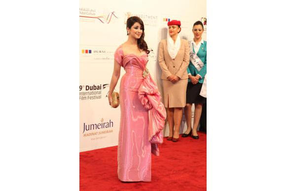 أزياء الفنانات في مهرجان دبي السينمائي الدولي 2012/2013 - فساتين النجمات في مهرجان دبي السينمائي الدورة التاسعة 2012/2013